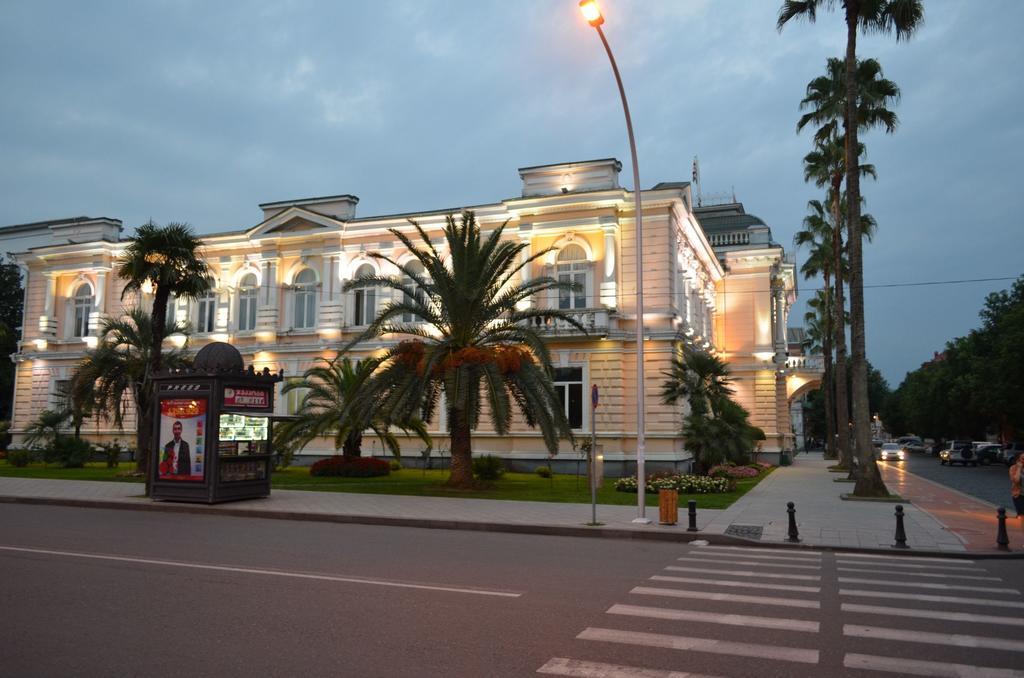 Mariamo'S Apartments Batumi Exterior photo
